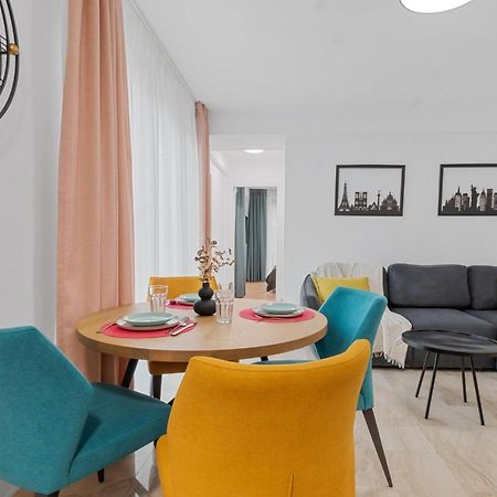 Apartament Opera Residence - Cismigiu, Eroilor, Free Private Parking Bukarest Exteriör bild