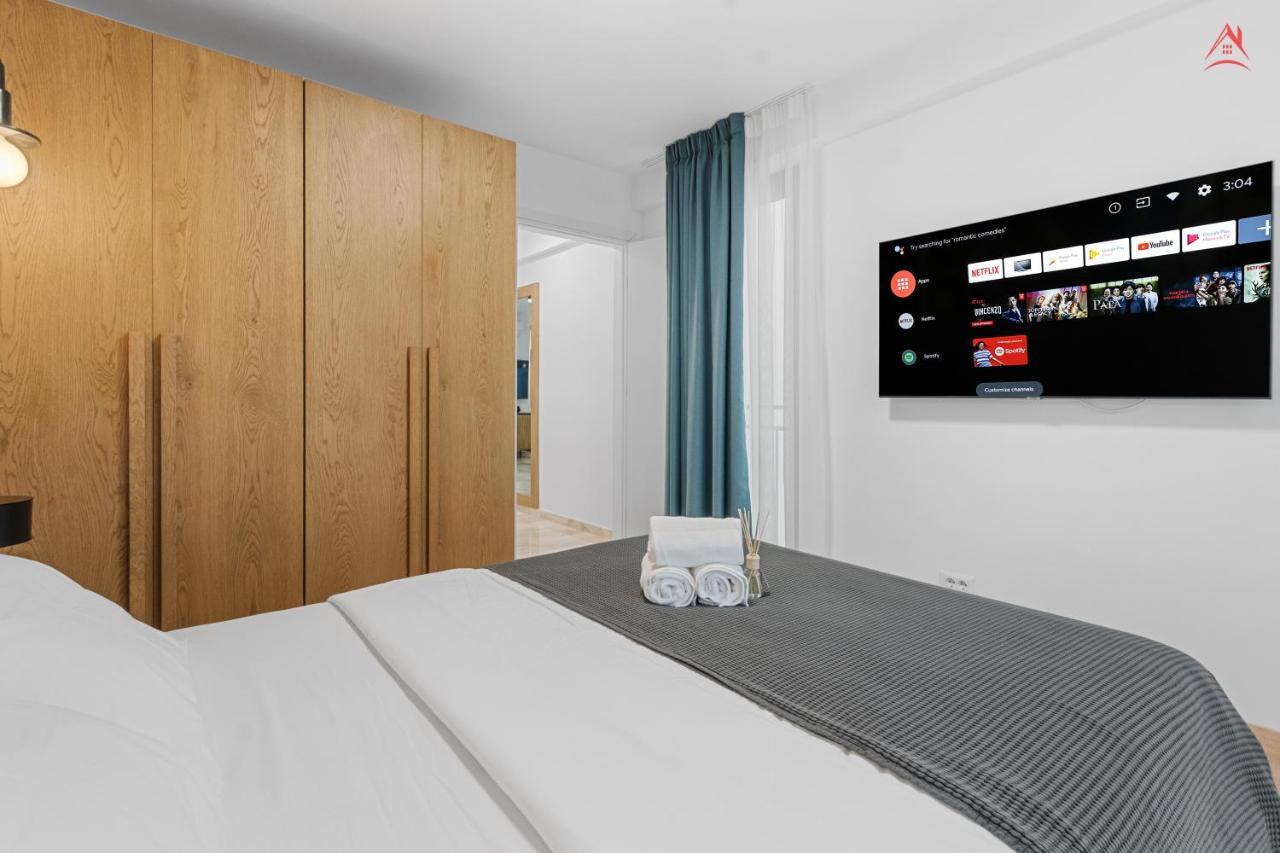 Apartament Opera Residence - Cismigiu, Eroilor, Free Private Parking Bukarest Exteriör bild